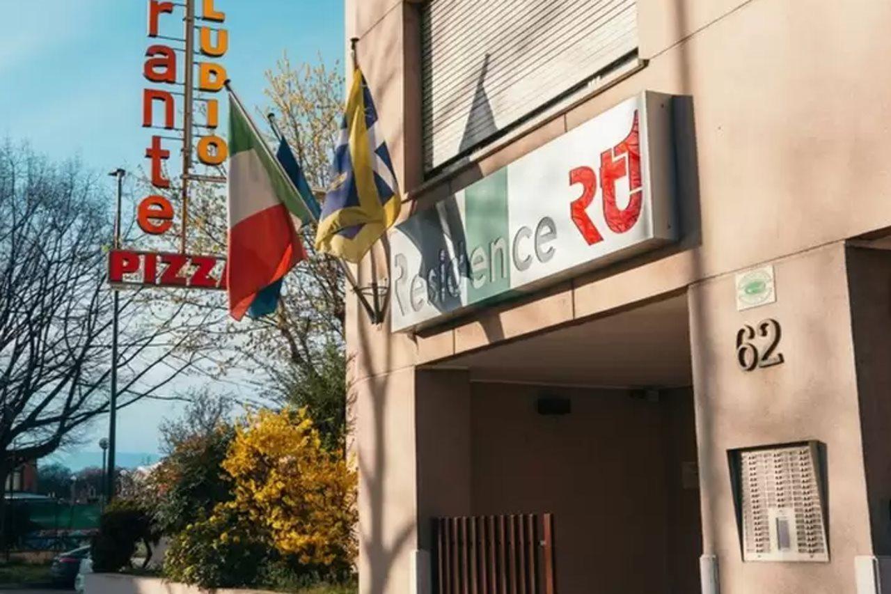Residence Hotel Torino Uno Zewnętrze zdjęcie