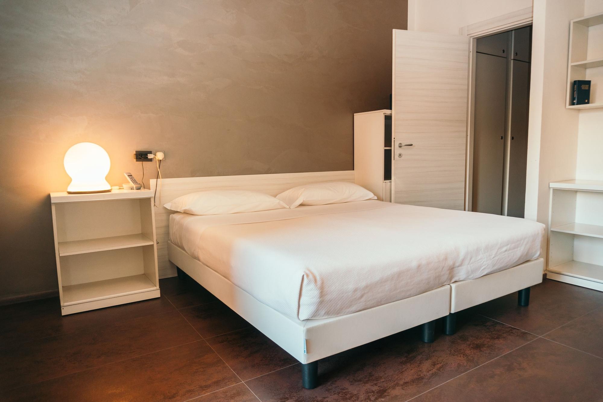 Residence Hotel Torino Uno Zewnętrze zdjęcie