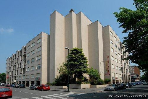 Residence Hotel Torino Uno Zewnętrze zdjęcie
